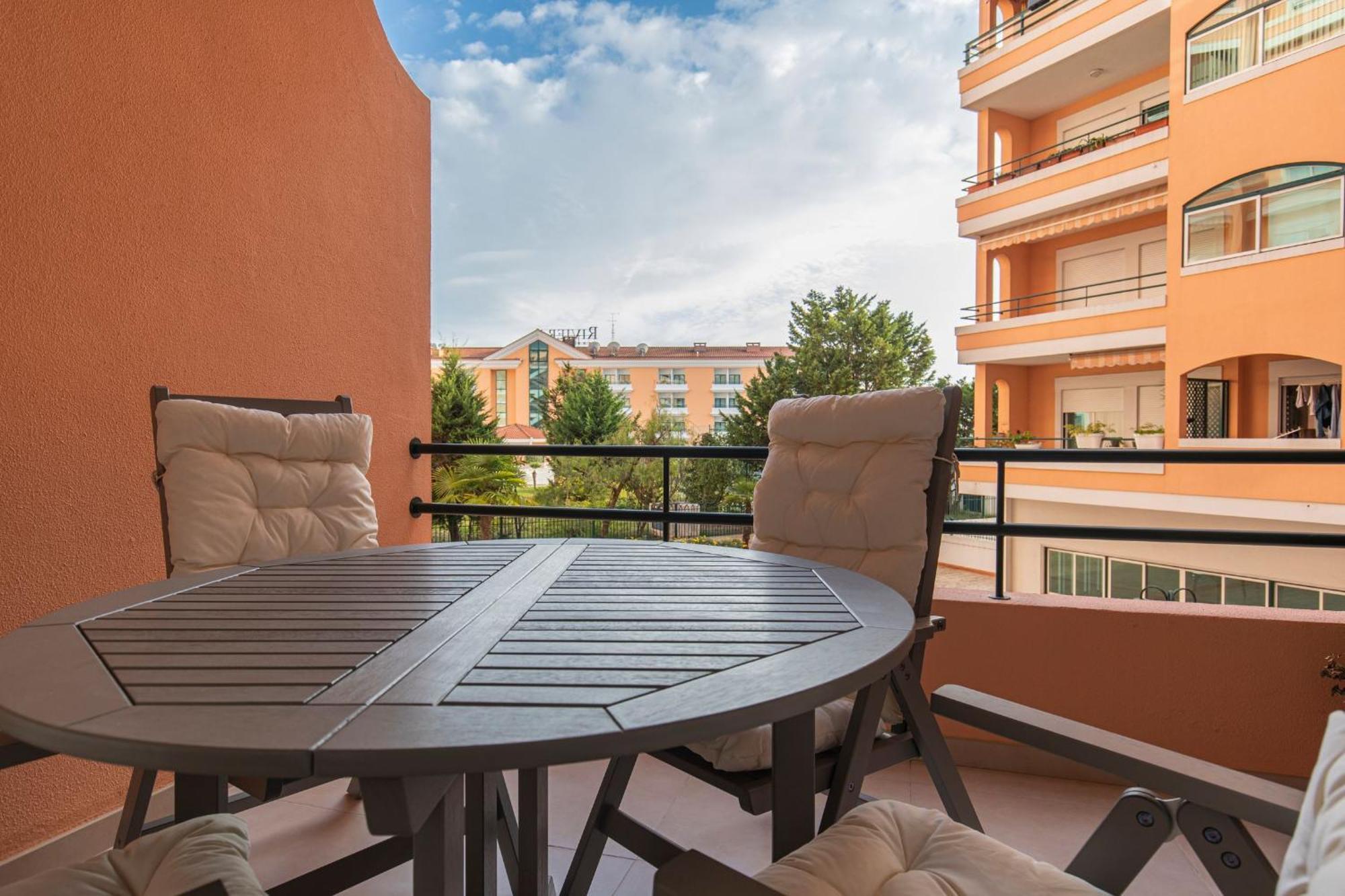 Deluxe 2Bdr Apartment In Carcavelos By Lovelystay Esterno foto