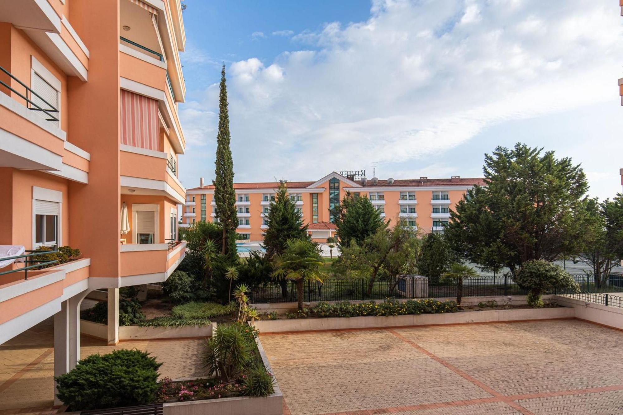 Deluxe 2Bdr Apartment In Carcavelos By Lovelystay Esterno foto